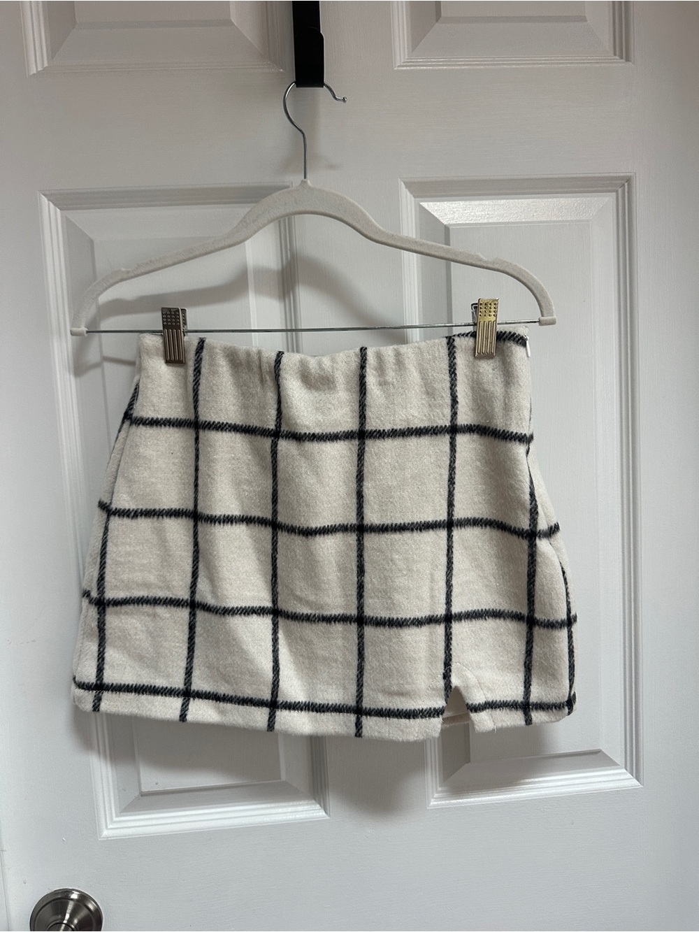Women’s Cream Windowpane Mini Skirt